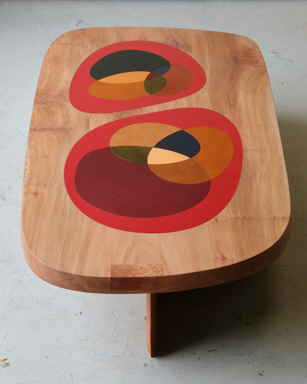 LAY - Coffee Table