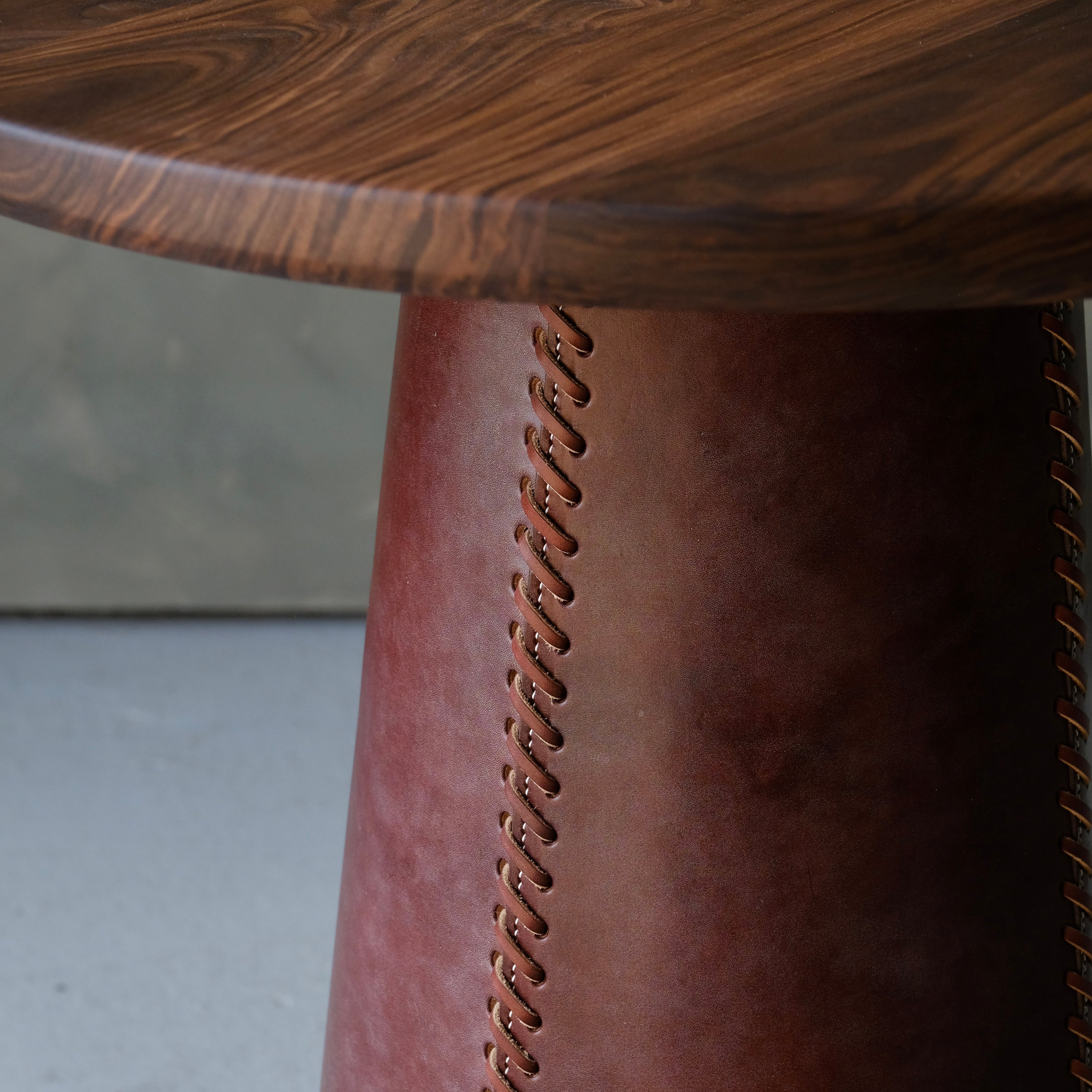 TAPER - Side Table