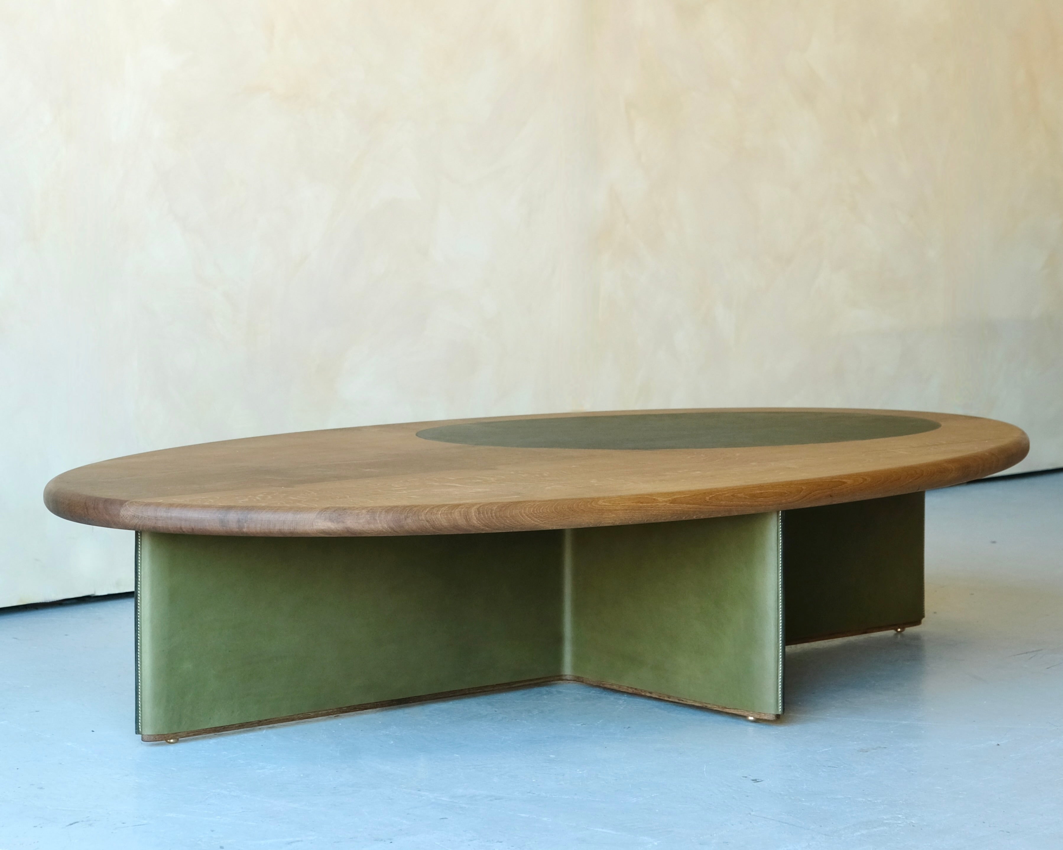 LAY - Coffee Table
