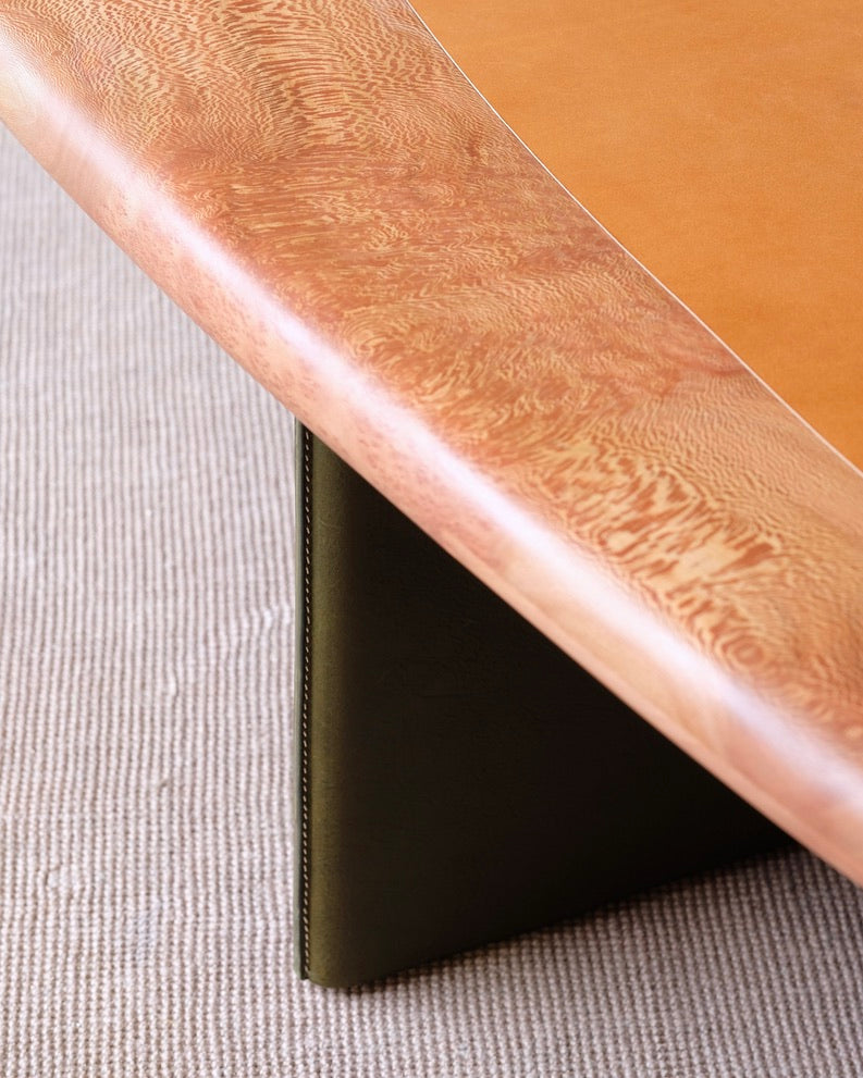 LAY - Coffee Table