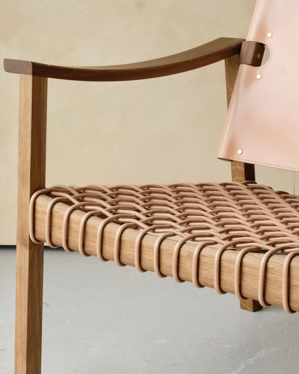 CAMBER - Armchair