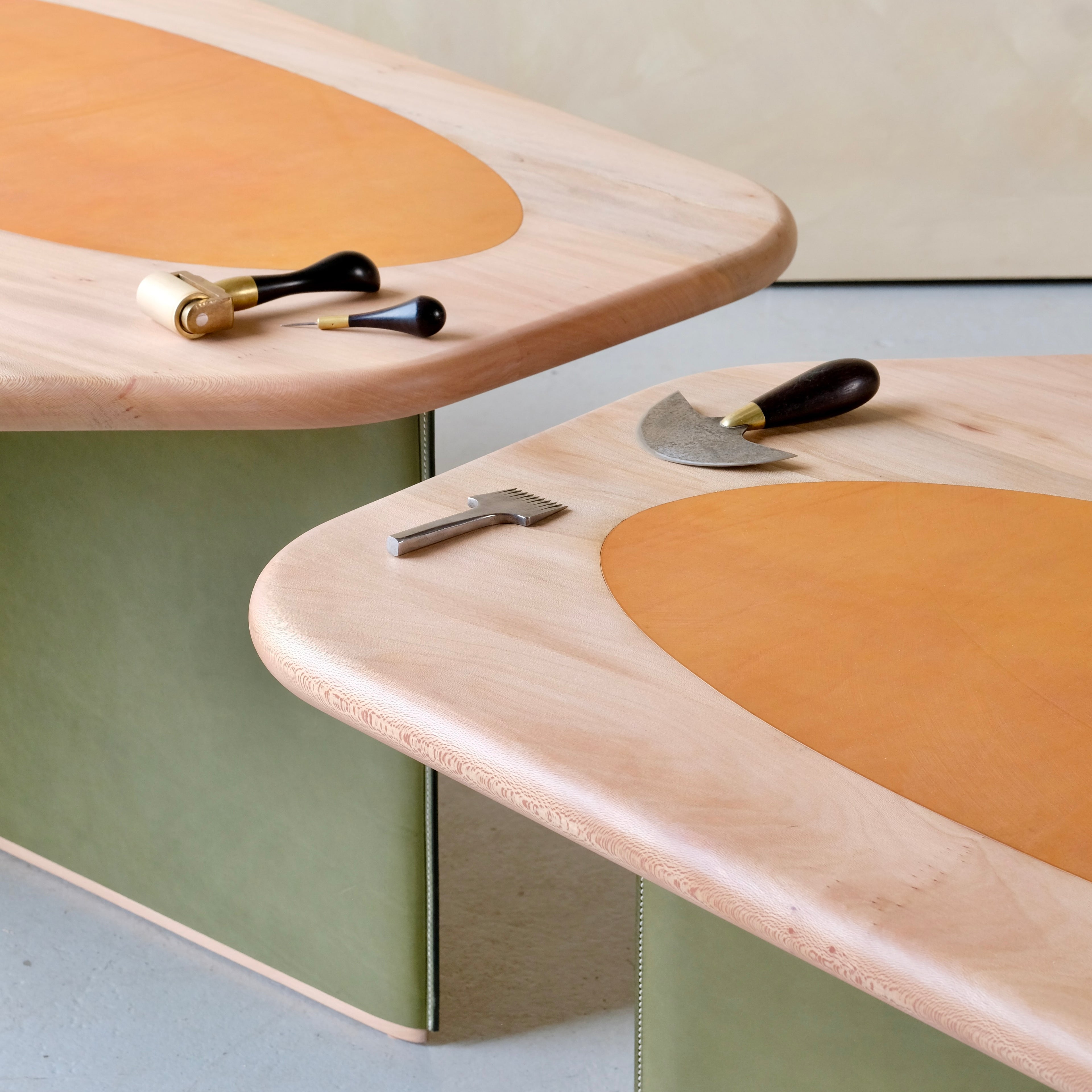 LAY - Coffee Table