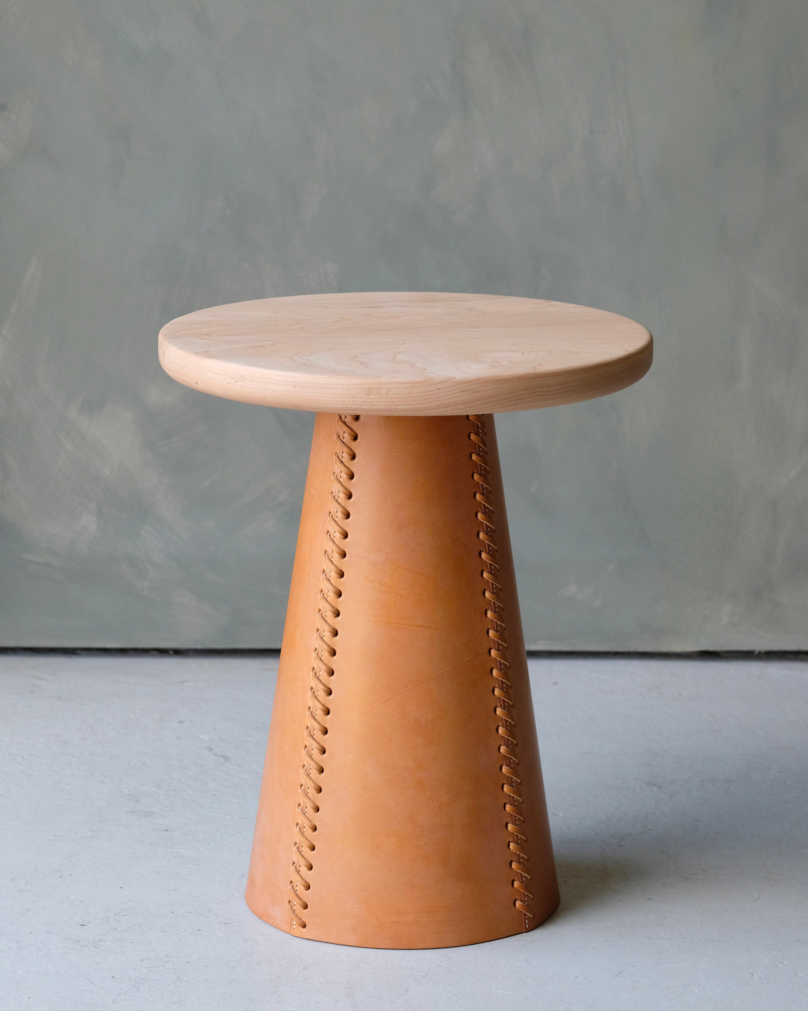 TAPER - Side Table