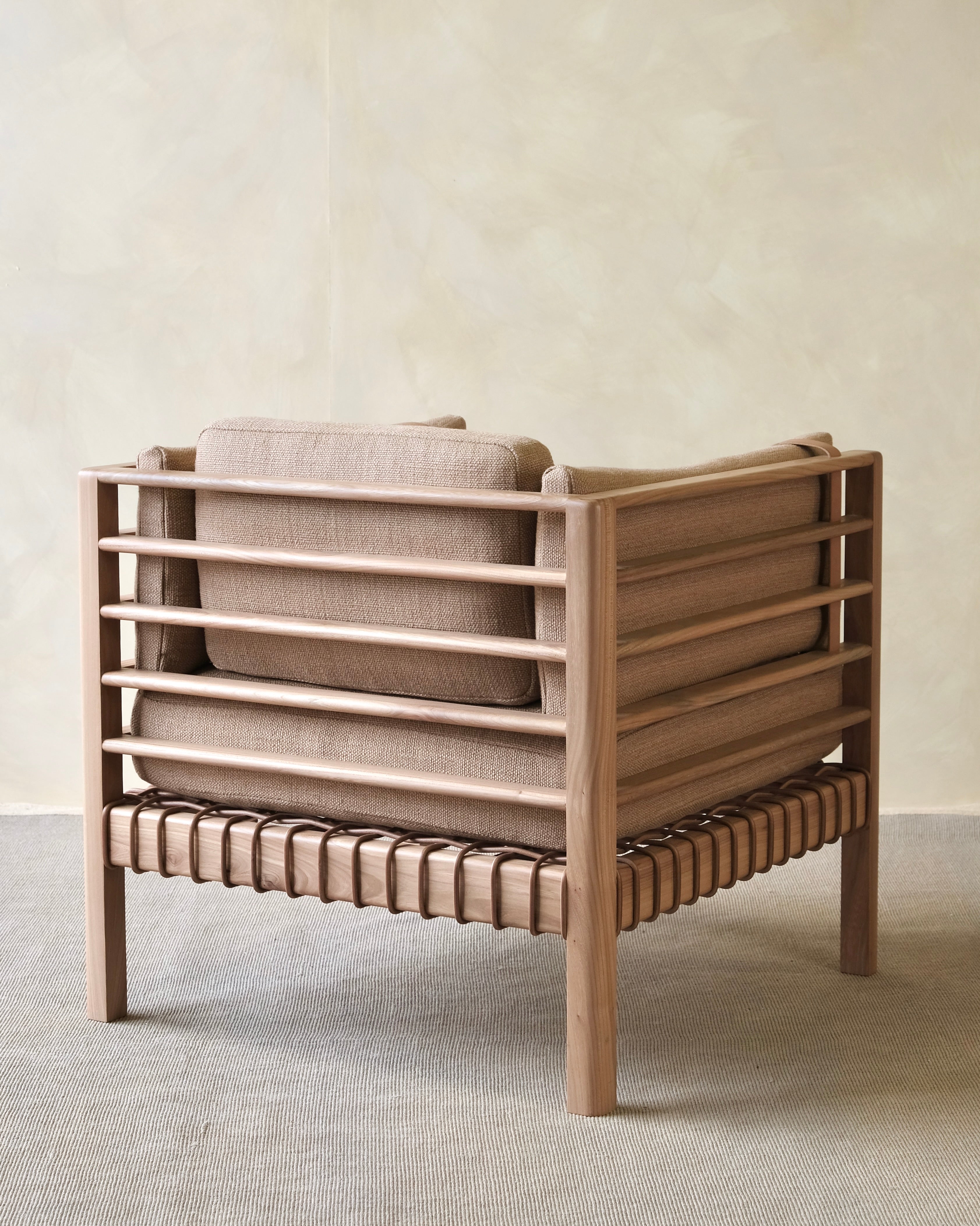CADRE - Club Chair