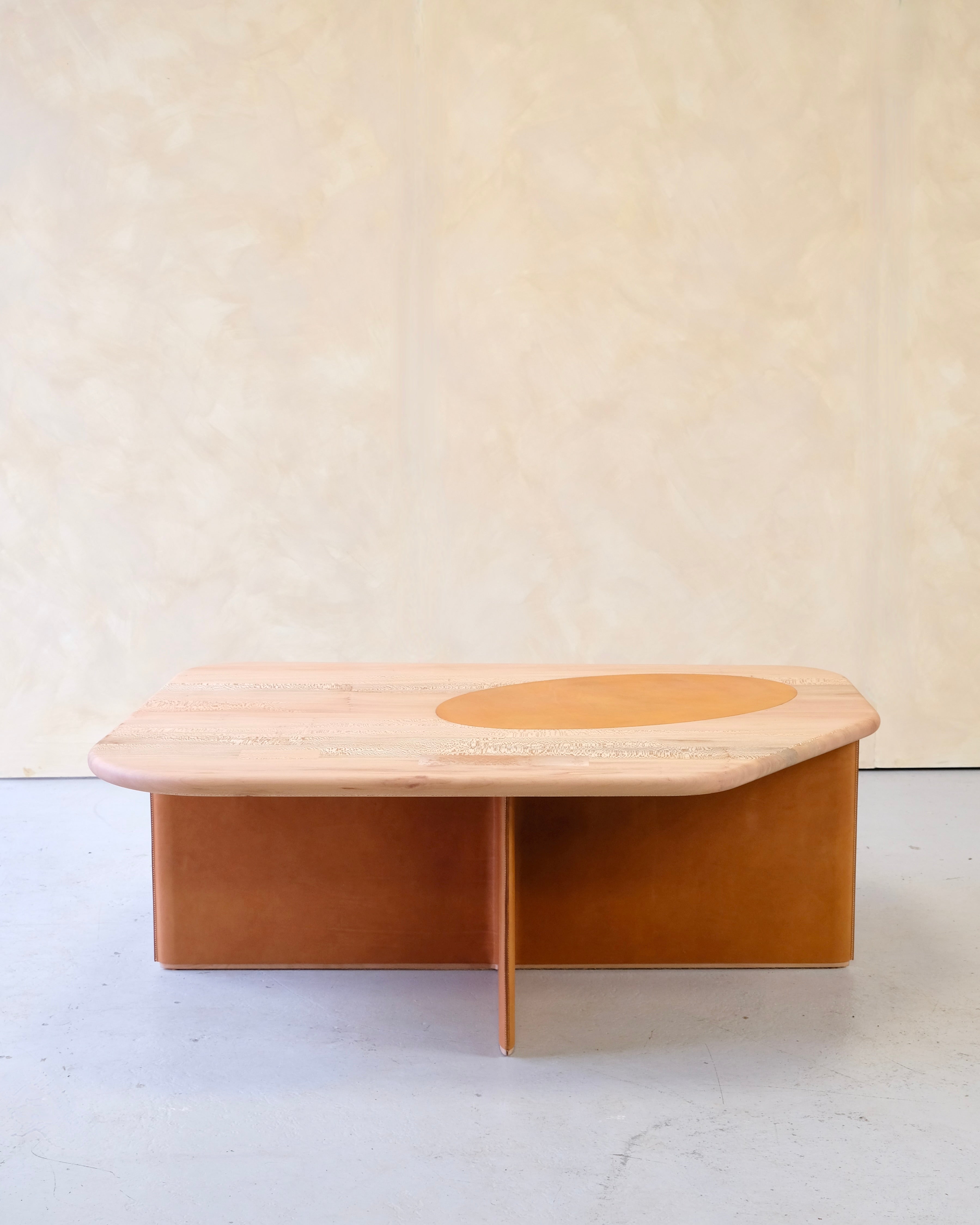 LAY - Coffee Table