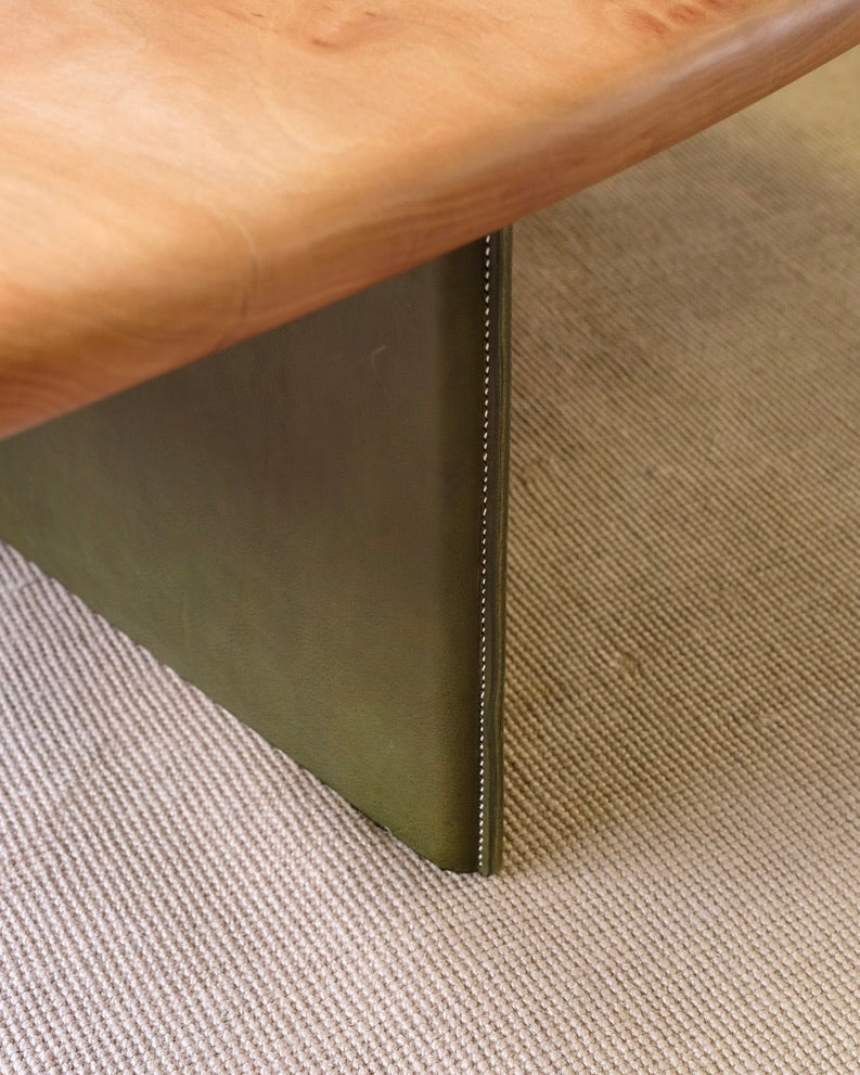 LAY - Coffee Table