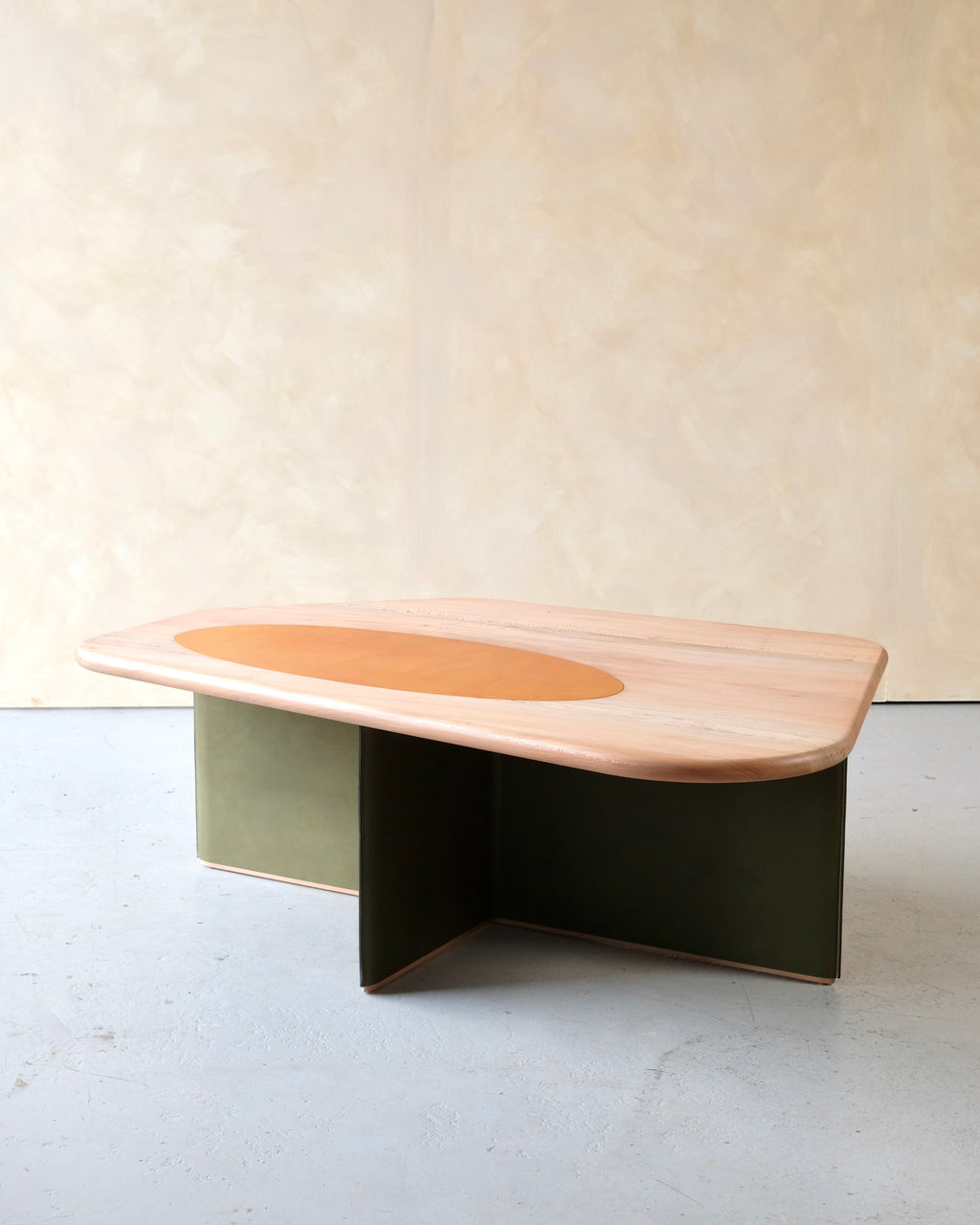 LAY - Coffee Table