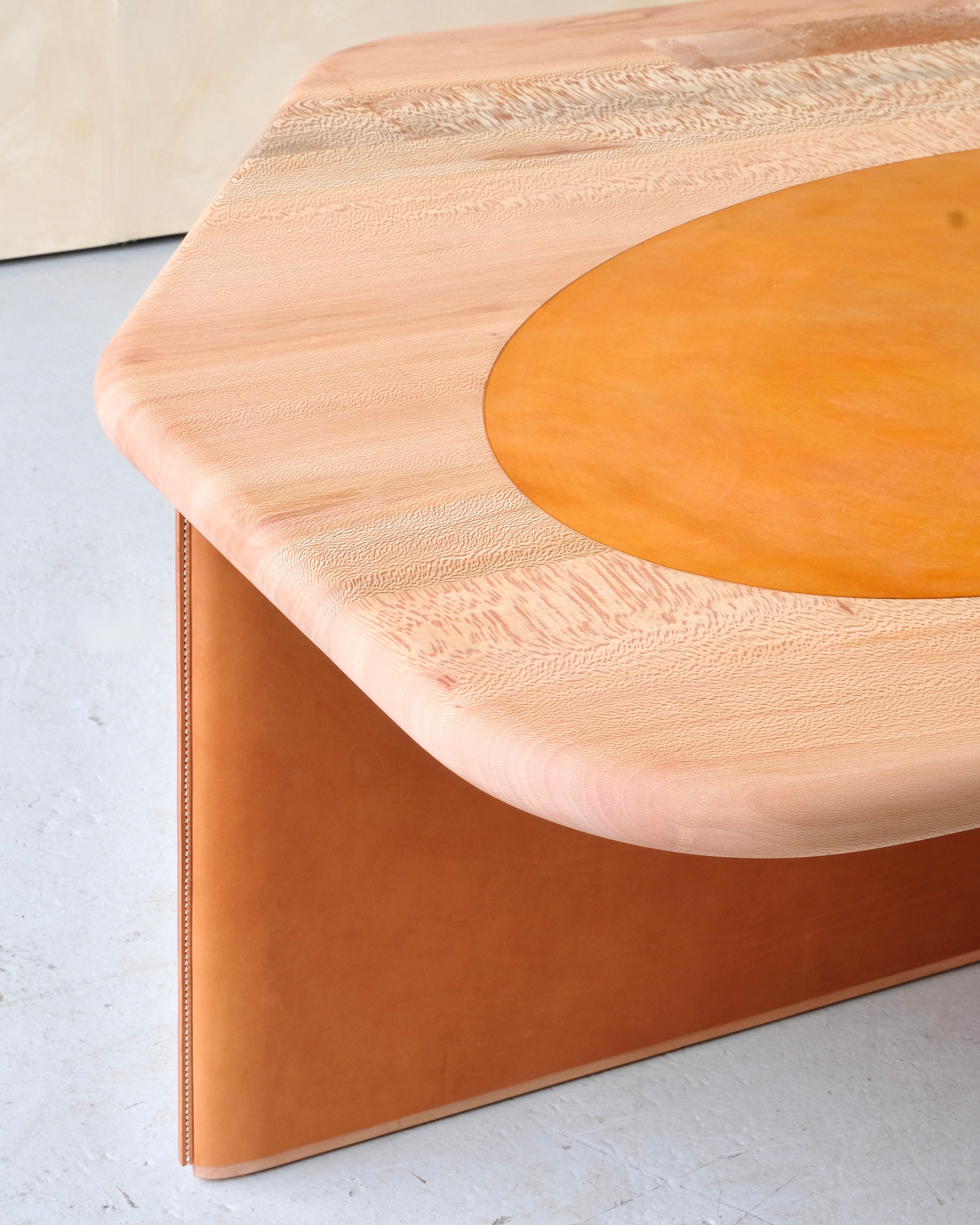 LAY - Coffee Table