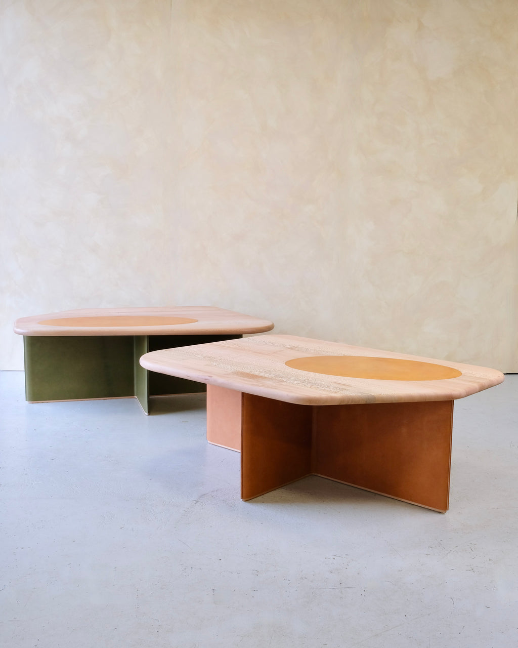 LAY - Coffee Table