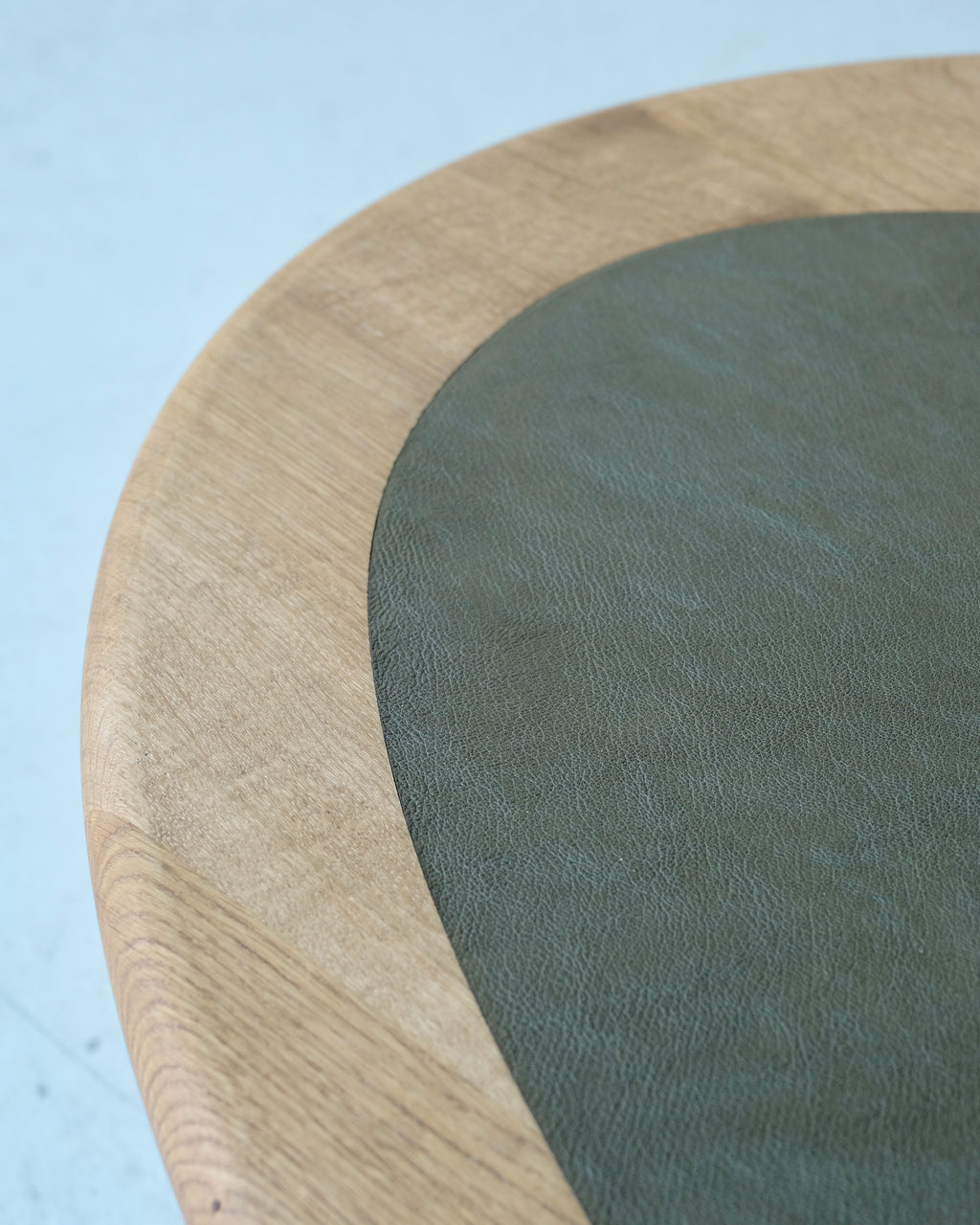 LAY - Coffee Table