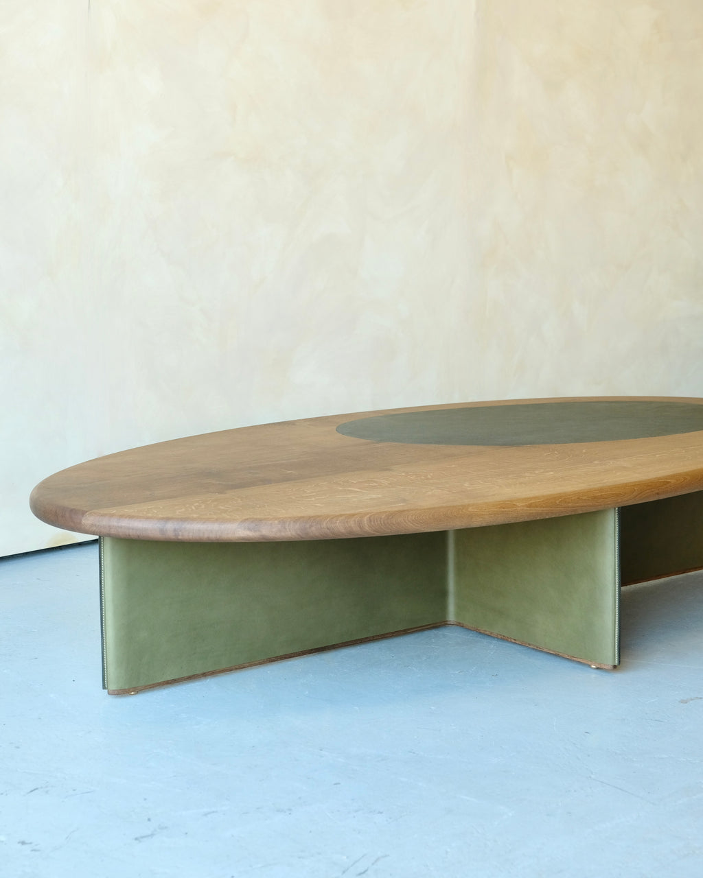 LAY - Coffee Table