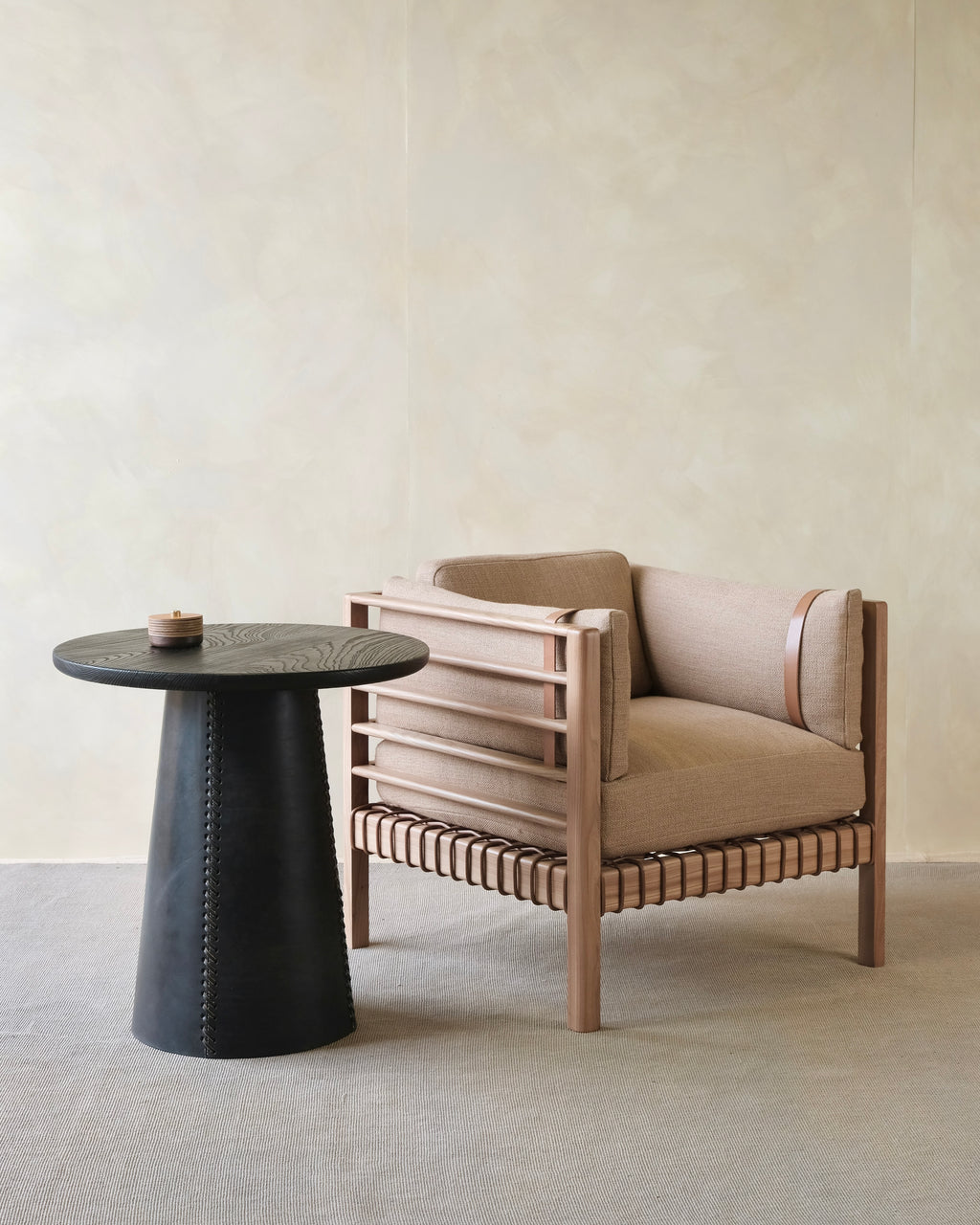 CADRE - Club Chair