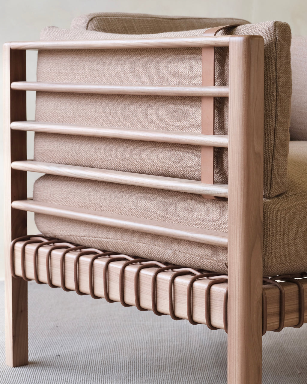 CADRE - Club Chair