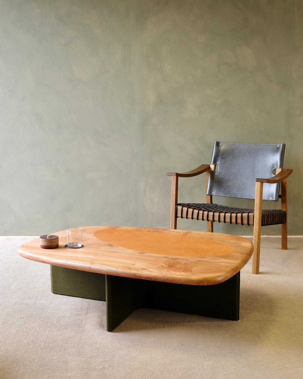 LAY - Coffee Table