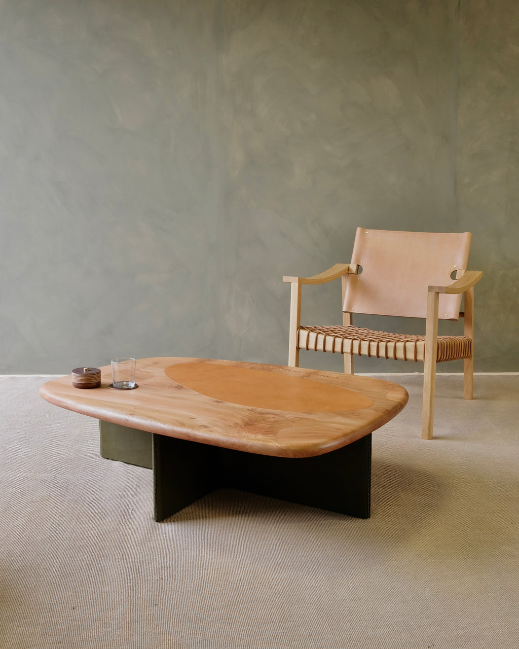 LAY - Coffee Table