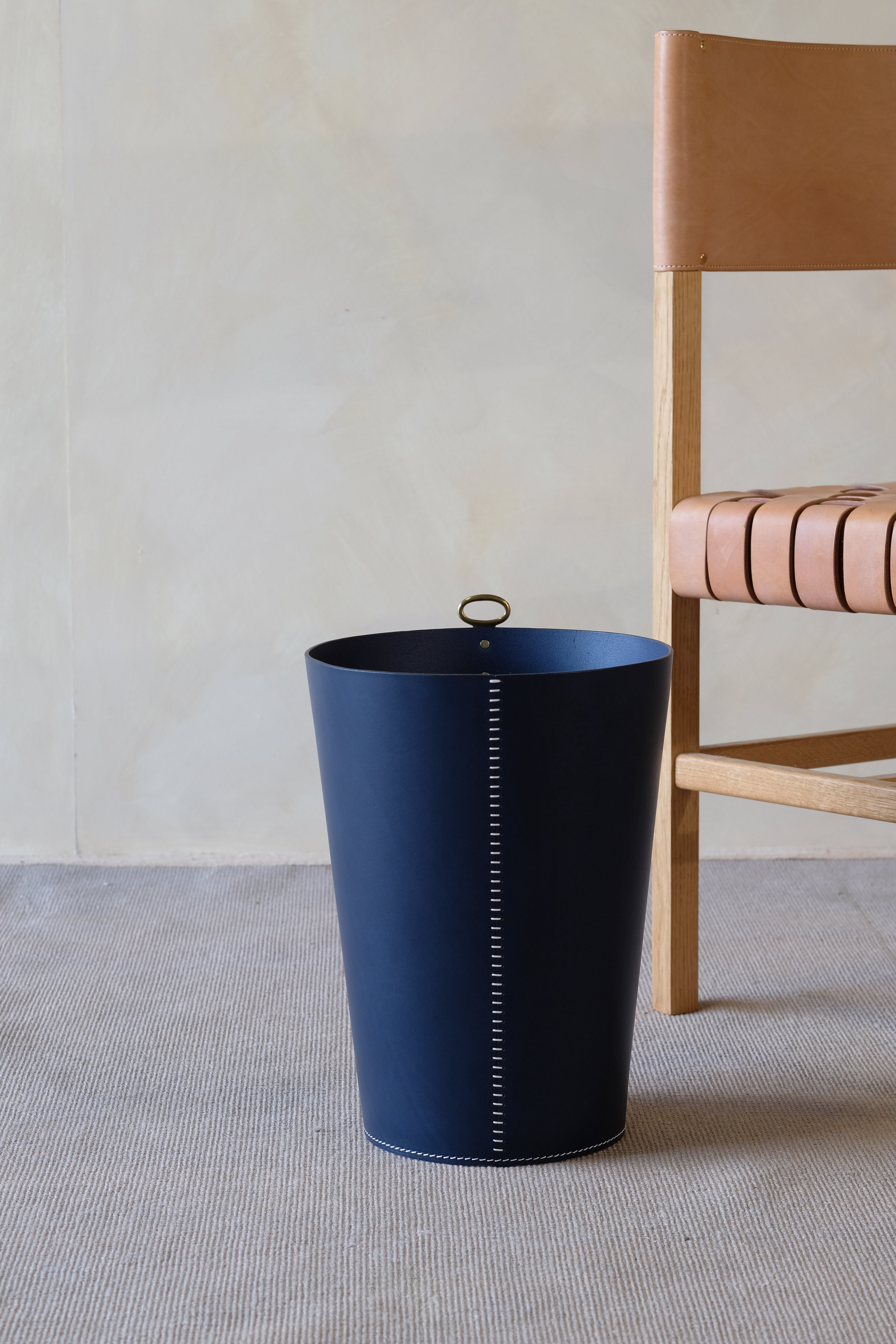 EYELET - Leather Wastepaper Bin