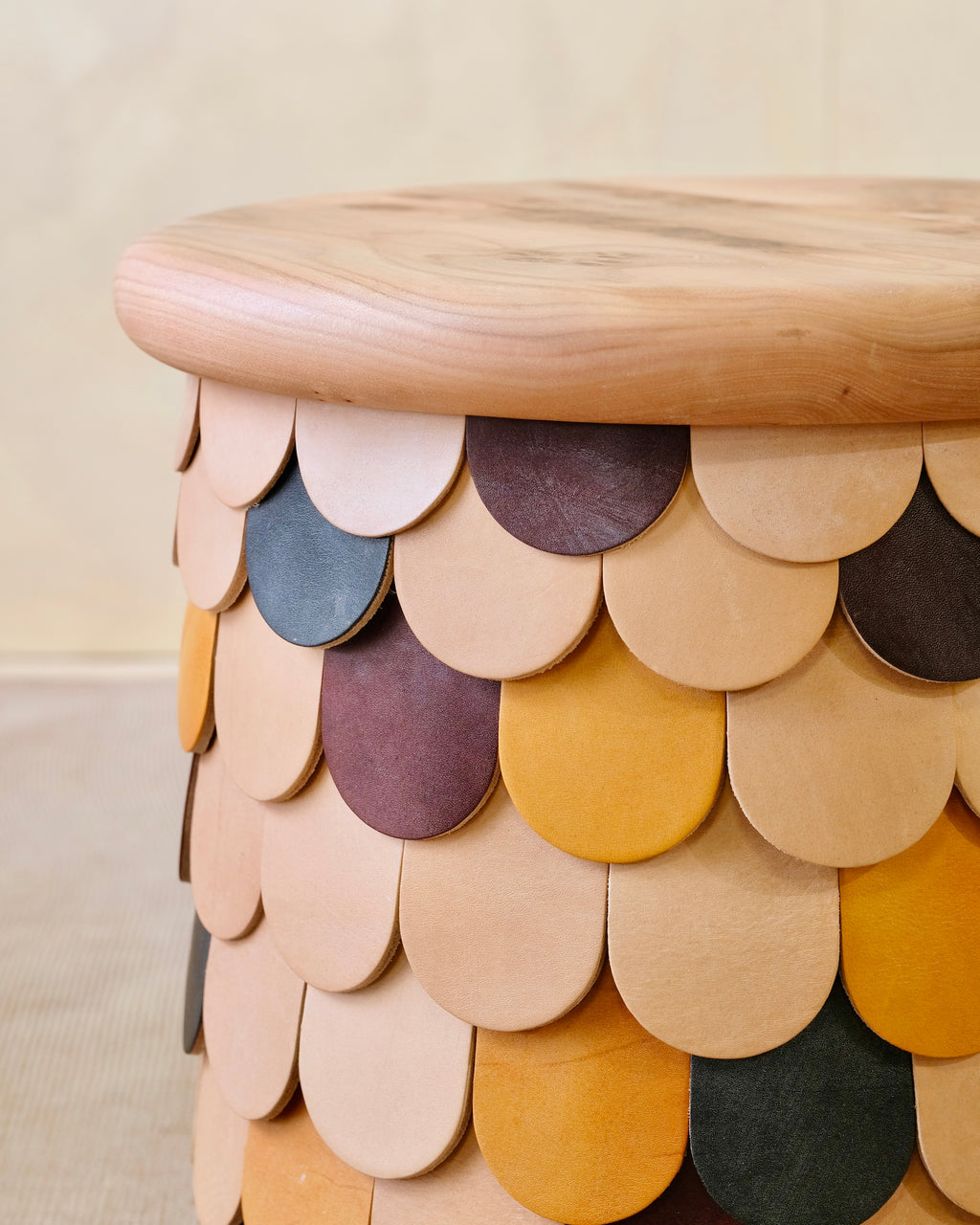 SHINGLE - Side Tables