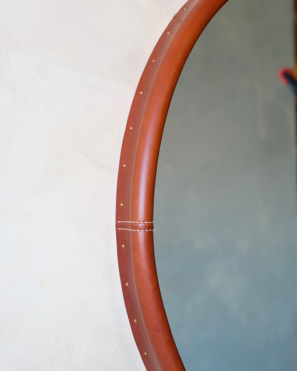 BOLSTER - Circle - Leather Bound Mirror