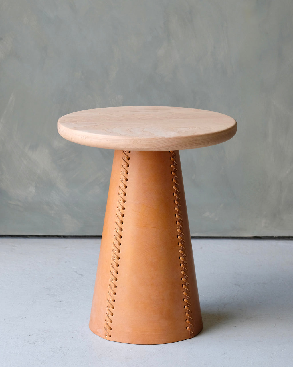 TAPER - Side Table