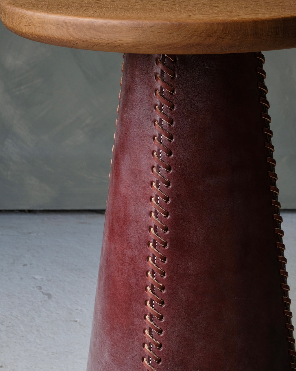 TAPER - Side Table