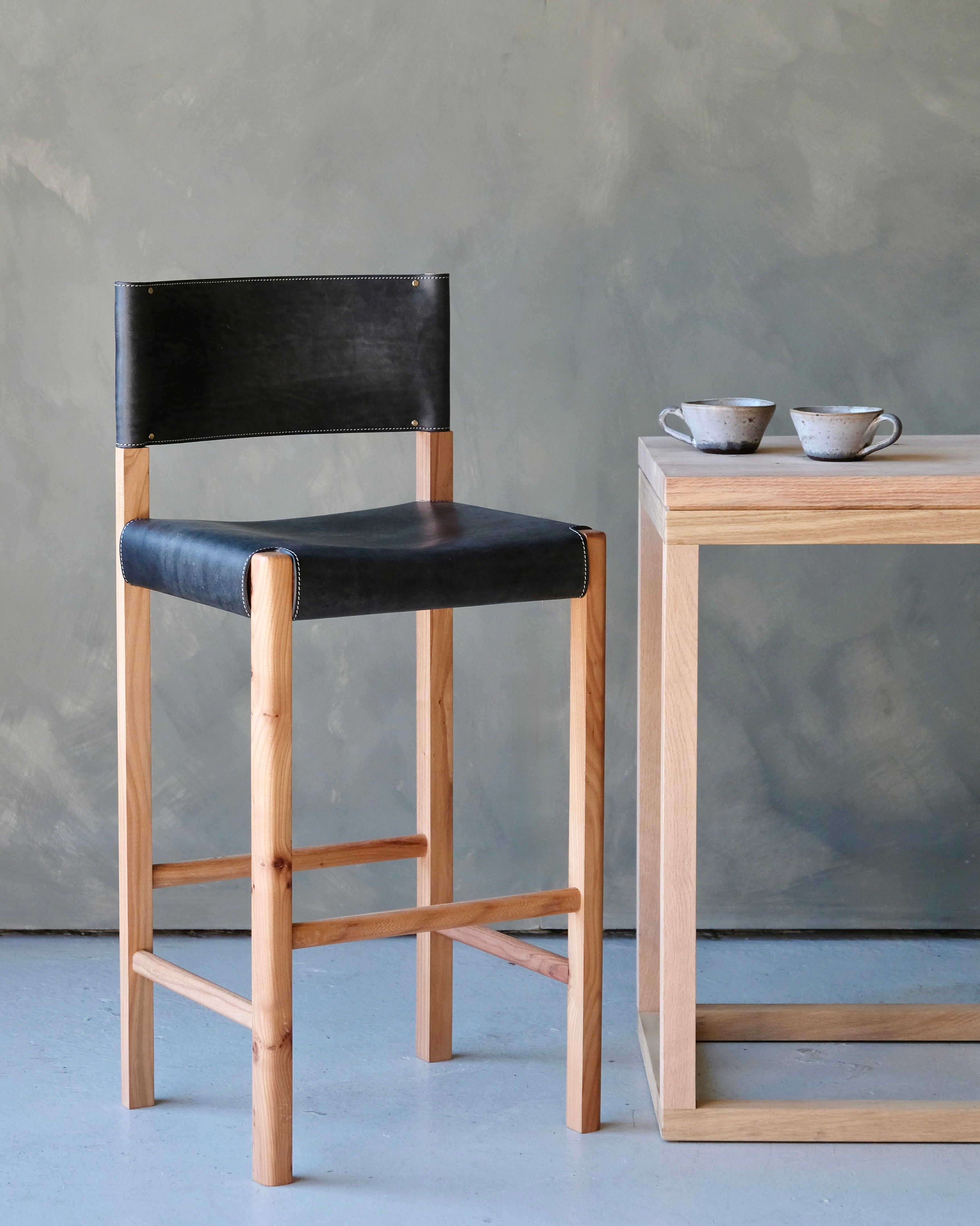 CINCH - Bar Stool