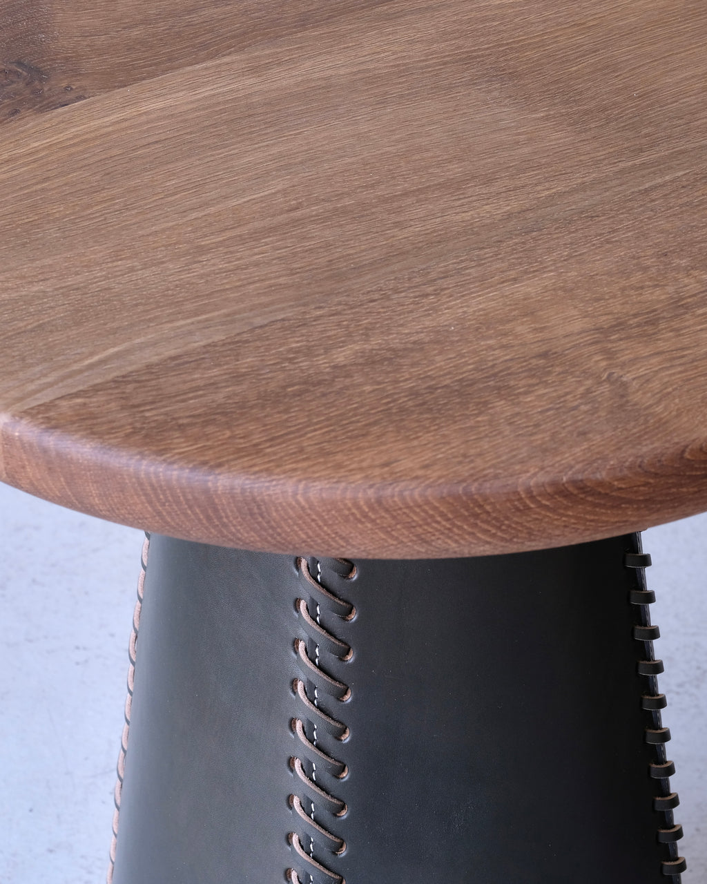 TAPER - Side Table