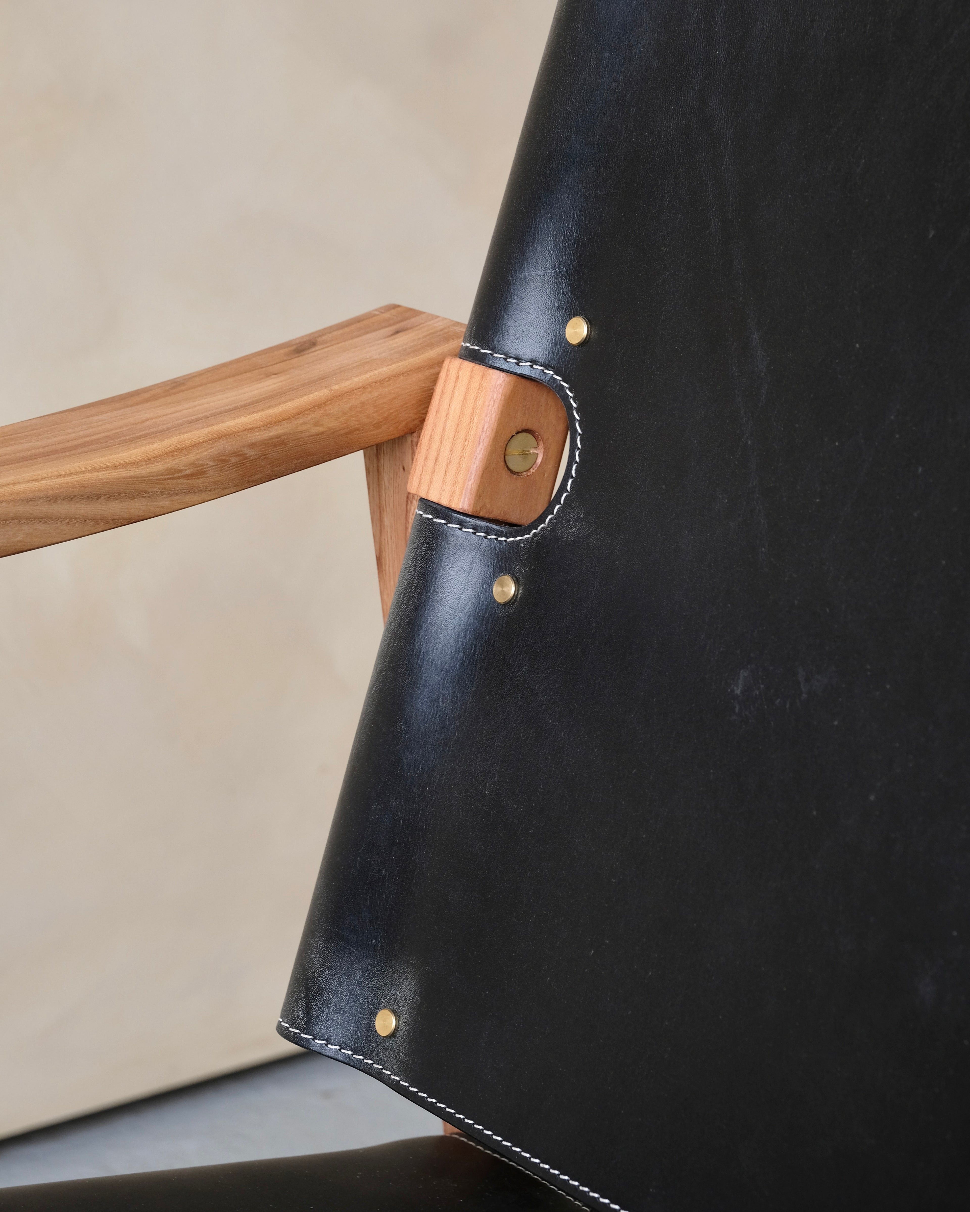 CAMBER - Armchair