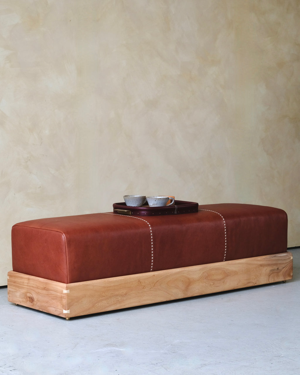 POMMEL - Ottoman bench