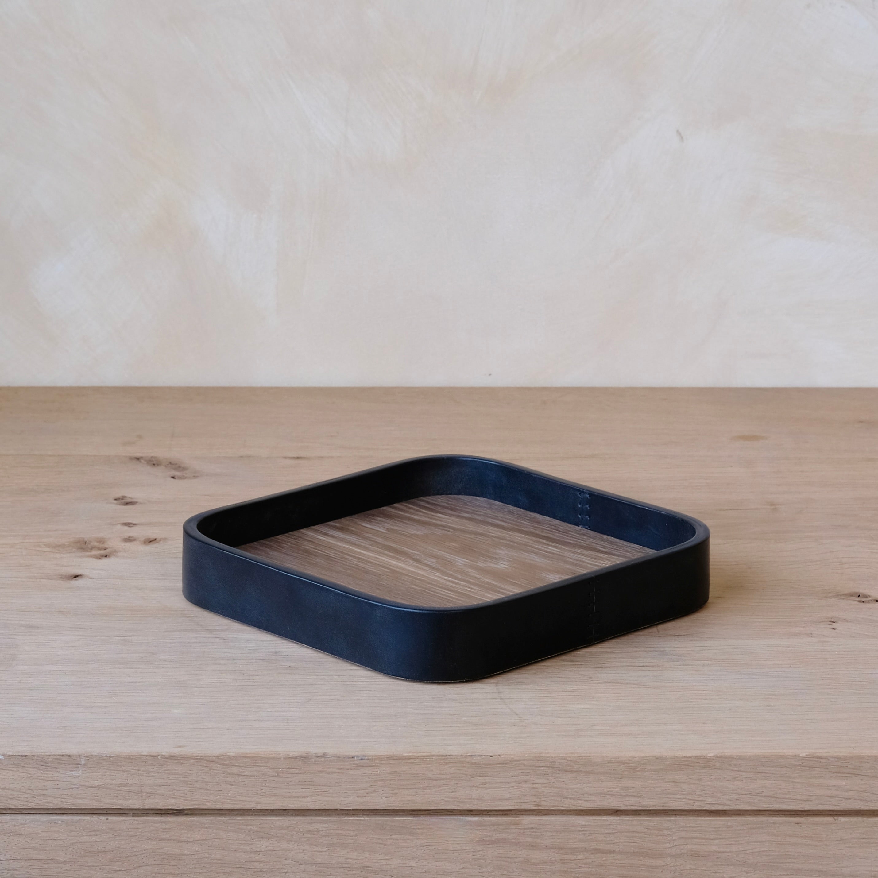 DAIS - Valet - Leather Tray
