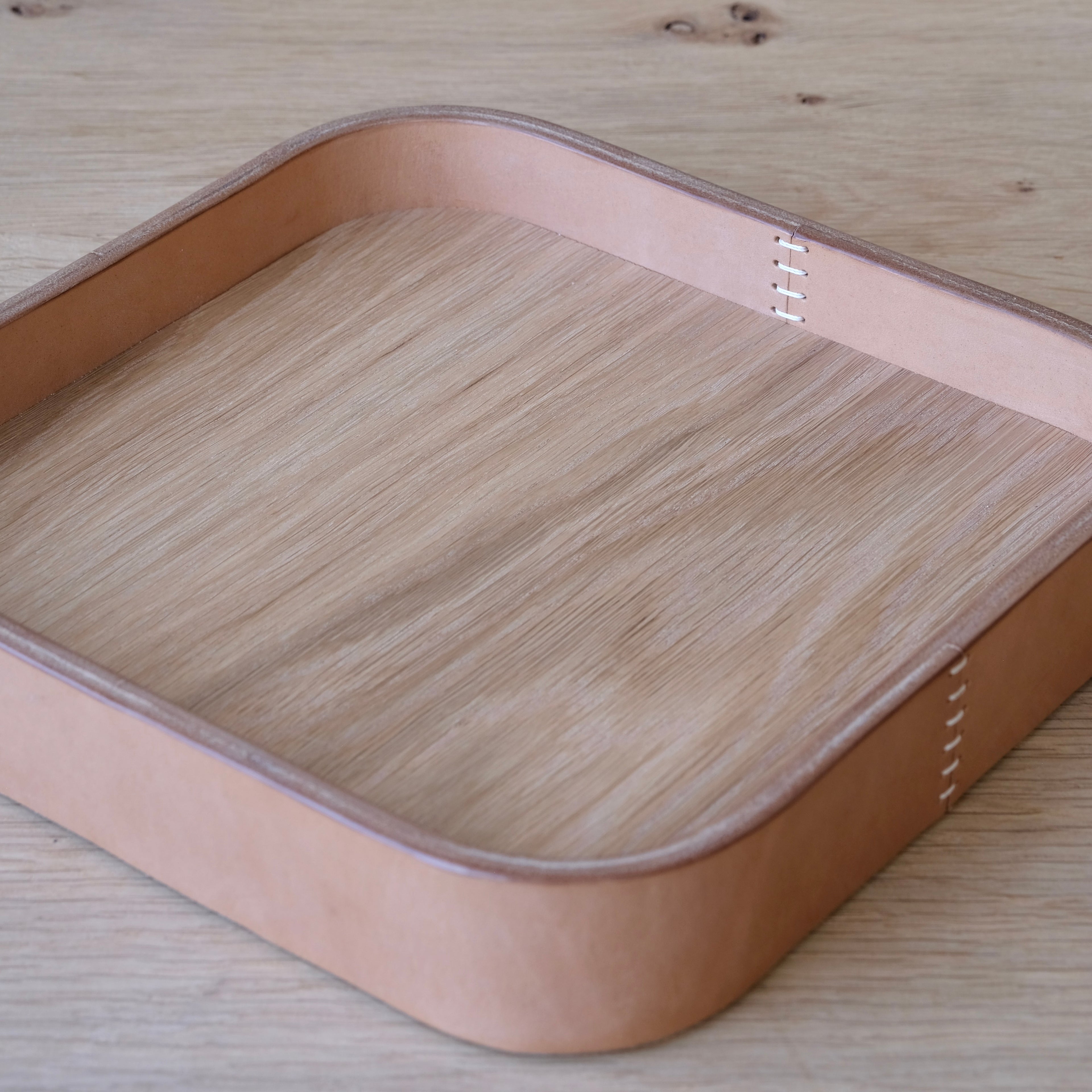 DAIS - Valet - Leather Tray