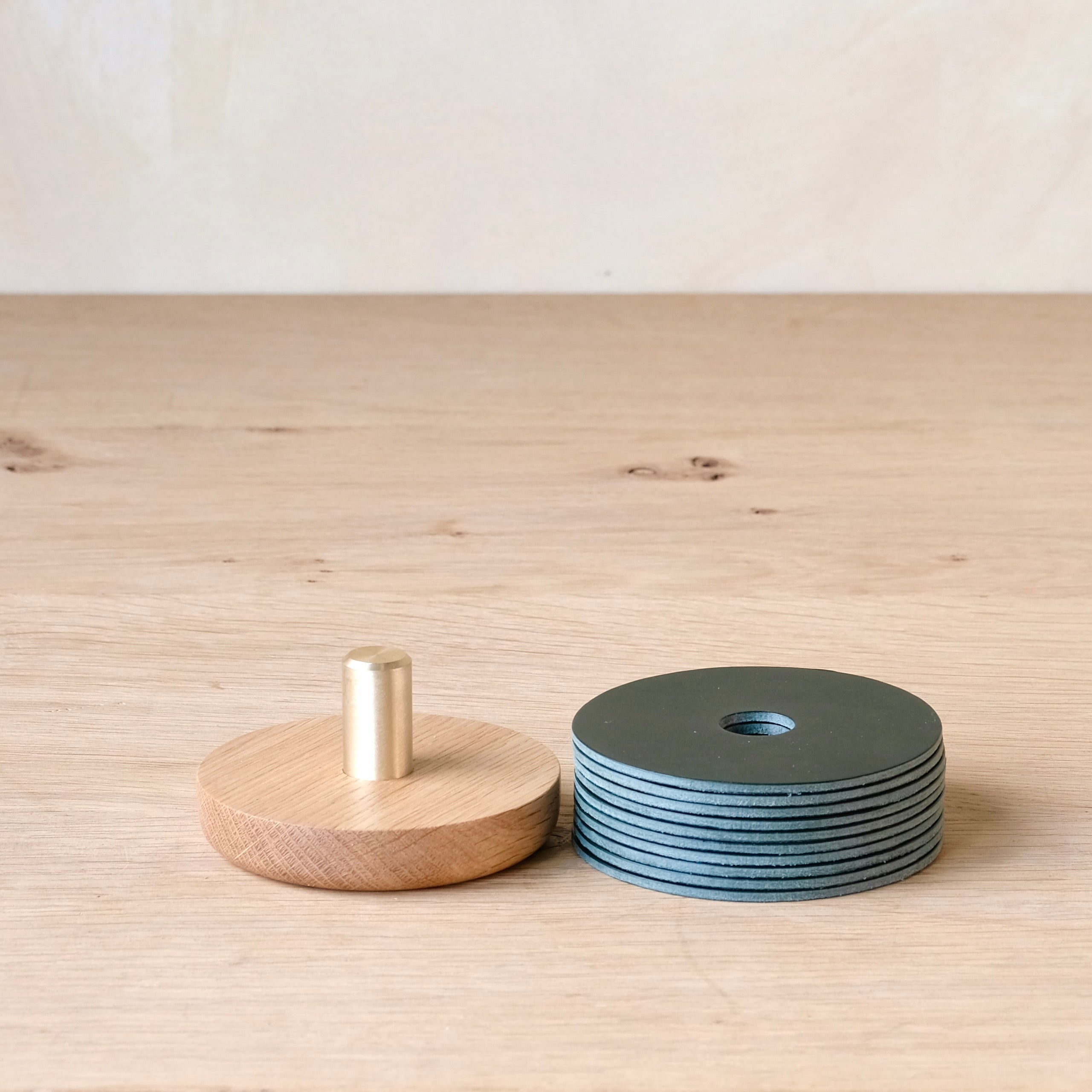 GASKET - Leather and Oak Coaster Set