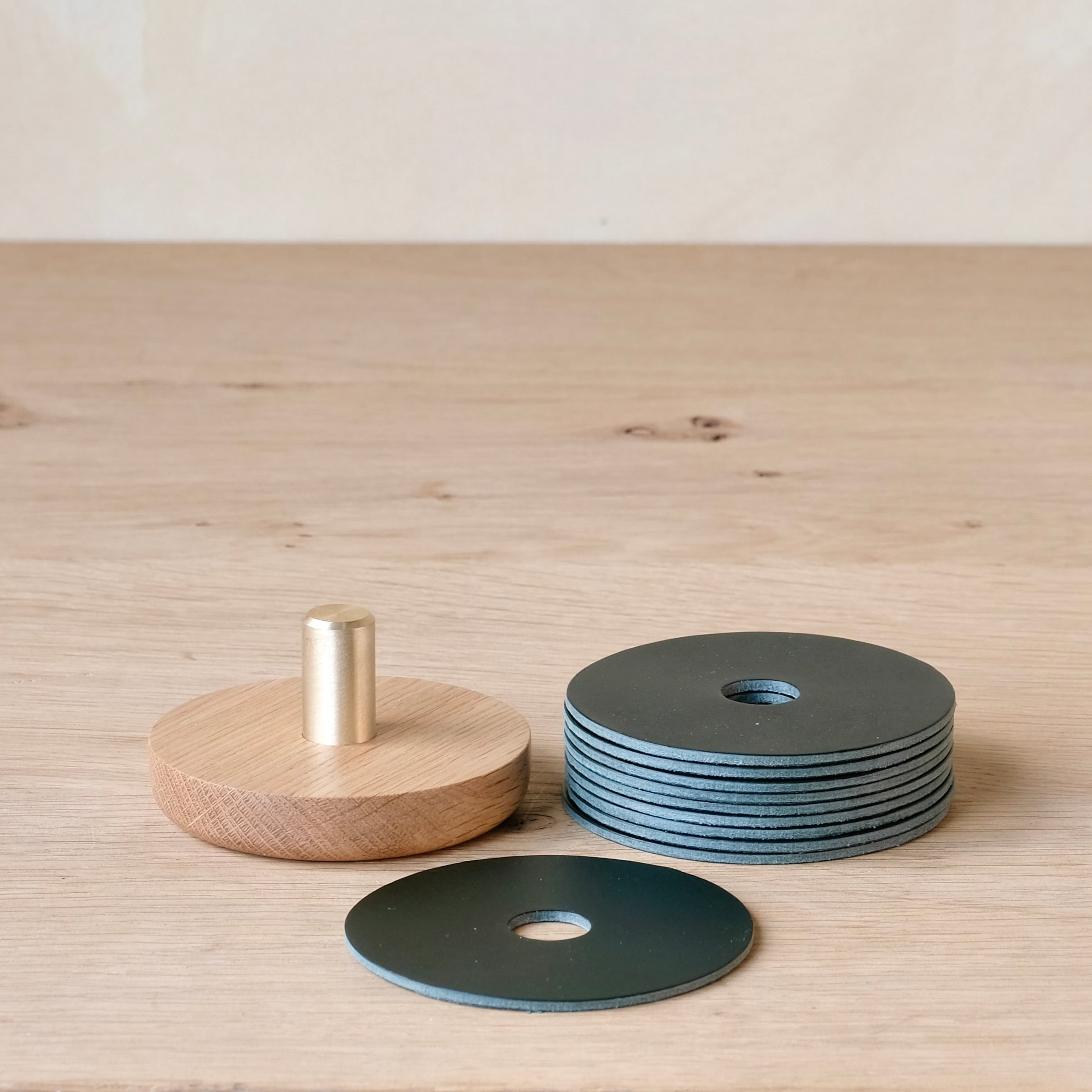GASKET - Leather and Oak Coaster Set