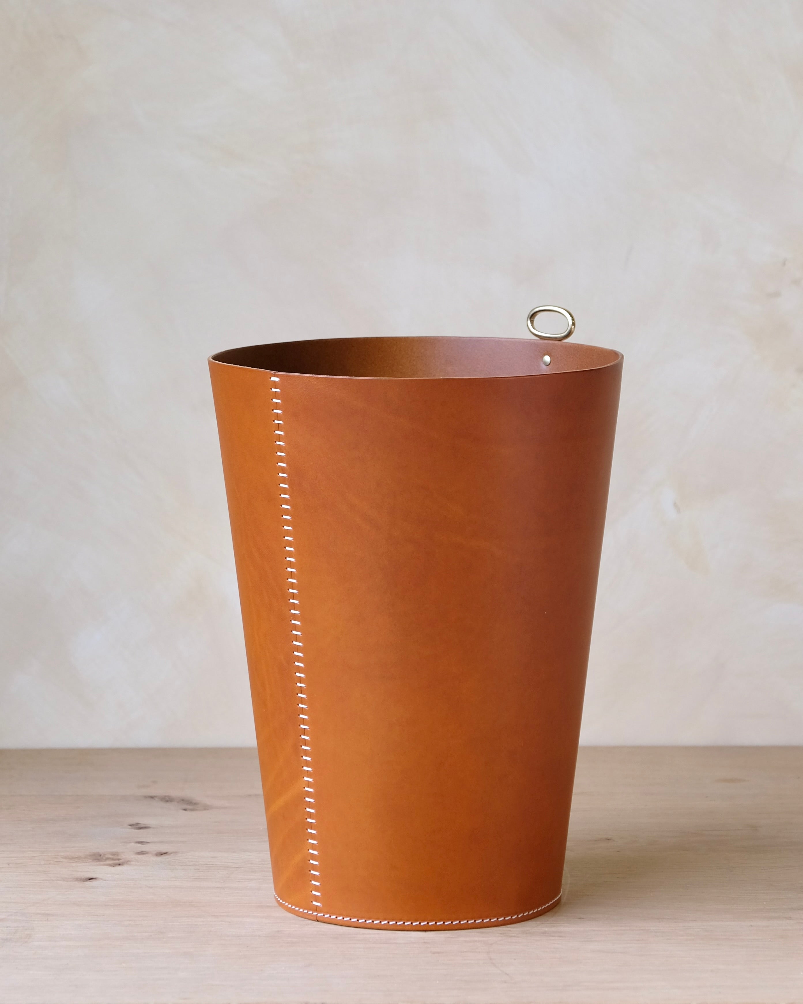 EYELET - Leather Wastepaper Bin