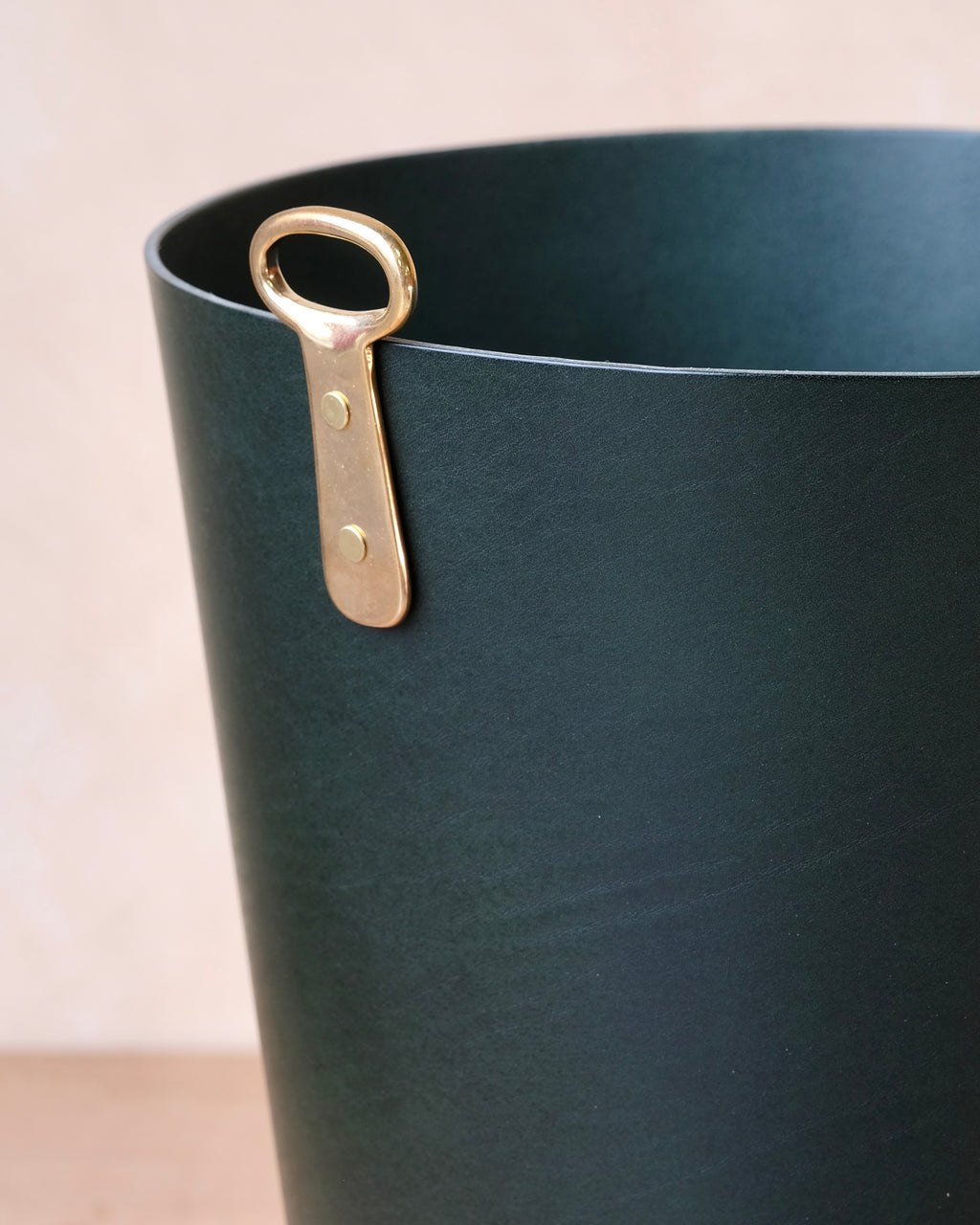 EYELET - Leather Wastepaper Bin