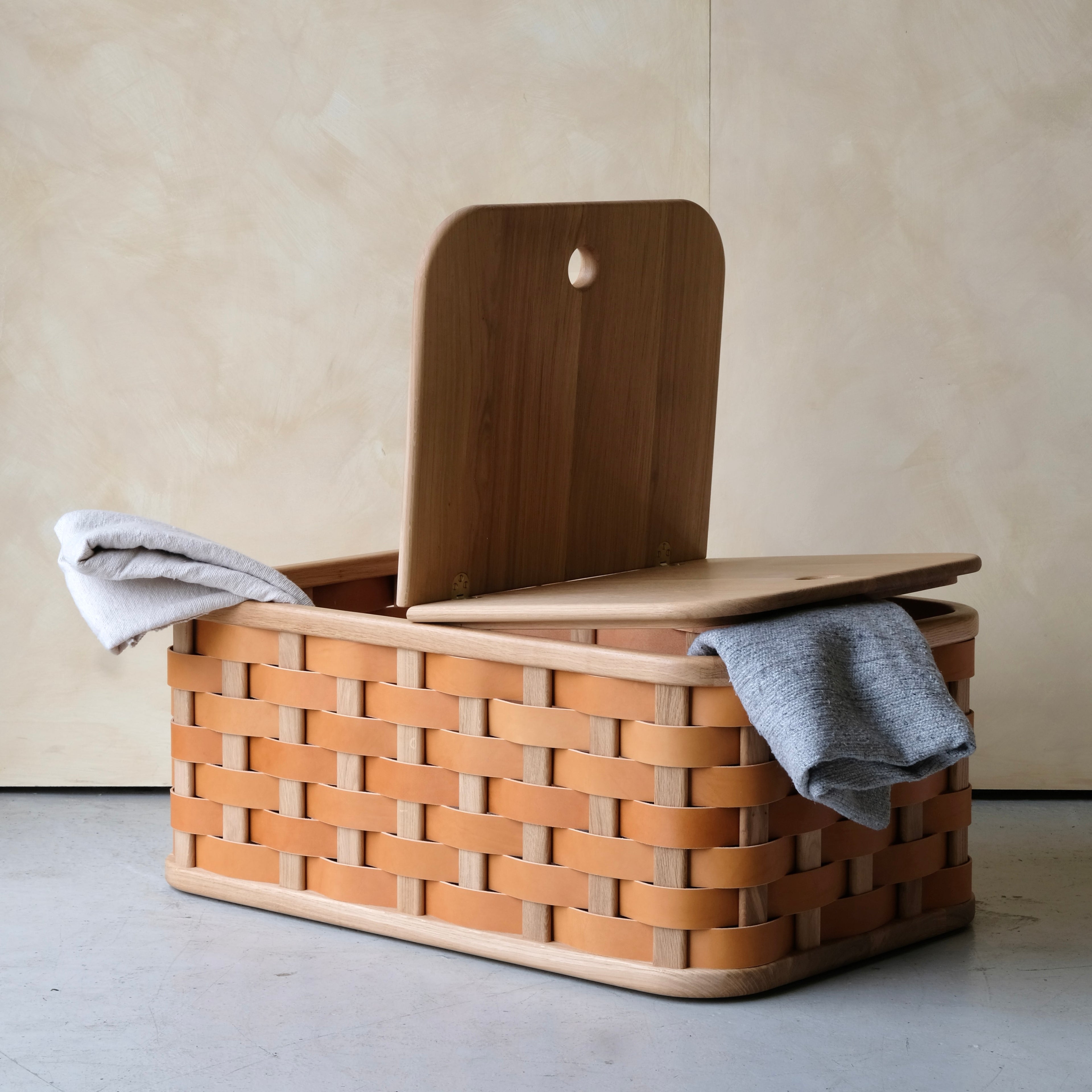 HURDLE - Chest