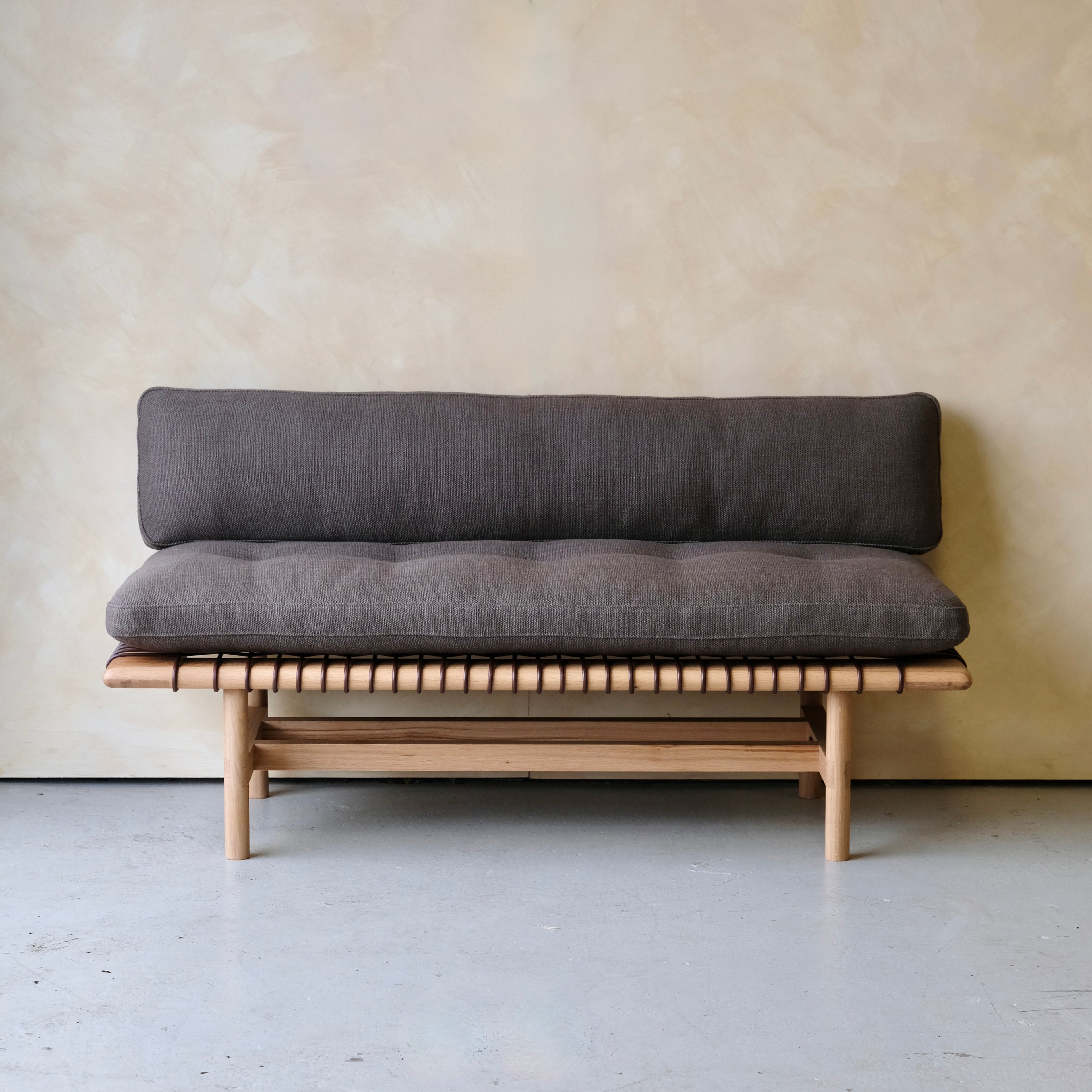 MESA - Bench