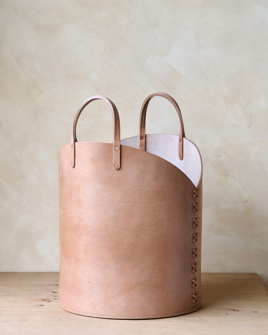 Handmade Medium Russet Log basket