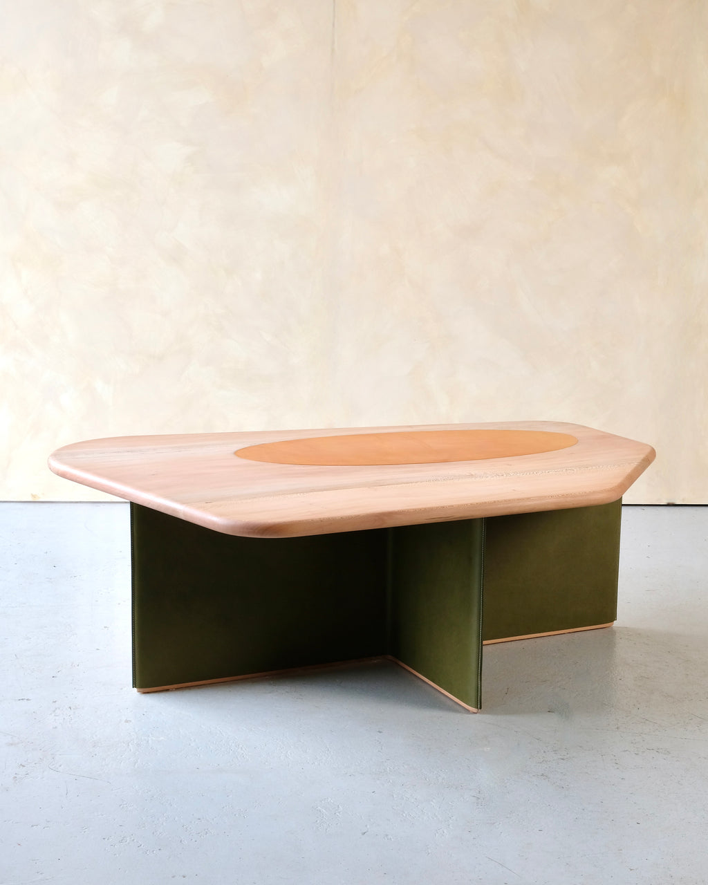 LAY - Coffee Table